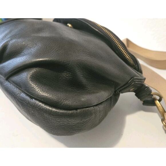 Margot Soft Leather Fold Over Tassel Crossbody Shoulder Bag Blackb13x8x3 - Picture 6 of 12